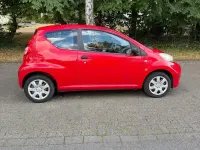 Gebraucht Peugeot 107 68 PS (50 kW) 2009 Rot Kleinwagen