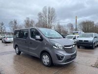 Gebraucht Opel Vivaro 140 PS (102 kW) 2015 Grau Van / Kleinbus