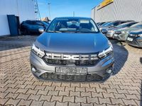 Neu Dacia Sandero Expression 91 PS (66 kW) 2025 Grau Kleinwagen