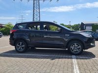 Gebraucht Ford Kuga 120 PS (88 kW) 2016 Schwarz SUV