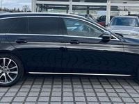 Gebraucht Mercedes E200 Avantgarde 184 PS (135 kW) 2017 Obsidianschwarz Kombi