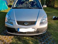 Gebraucht Kia Rio 96 PS (70 kW) 2009 Grau Limousine