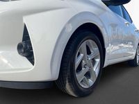 Gebraucht Hyundai i10 GO! 67 PS (49 kW) 2023 Weiss Kleinwagen
