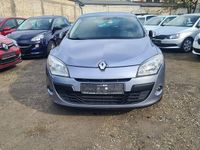 Gebraucht Renault Mégane Dynamique 131 PS (96 kW) 2011 Blau Limousine