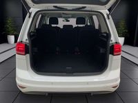 gebraucht VW Touran 1.6 TDI DSG IQ.Drive Navi FamilyPaket ACC S