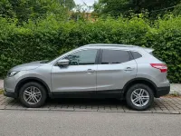Gebraucht Nissan Qashqai 116 PS (85 kW) 2016 Silber SUV