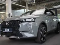 Gebraucht DS Automobiles DS7 Crossback Opera 131 PS (96 kW) 2024 Grau SUV