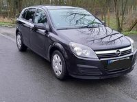 Second-hand Opel Astra 105 CP (77 kW) 2006 Negru Hatchback