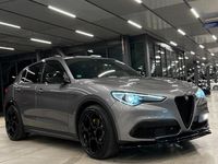Gebraucht Alfa Romeo Stelvio 280 PS (205 kW) 2018 Grau SUV