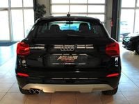 Gebraucht Audi Q2 Sport 150 PS (110 kW) 2018 Brillantschwarz SUV