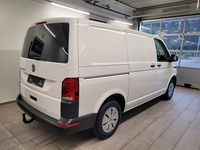 Gebraucht VW Transporter 110 PS (80 kW) 2022 Candyweiß Van