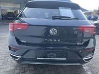 Gebraucht VW T-Roc Style 150 PS (110 kW) 2019 Deep black perleffekt SUV