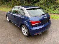 Gebraucht Audi A1 Design 125 PS (91 kW) 2017 Blau Kleinwagen