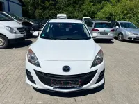 Używany Mazda 3 Active Plus 105 KM (77 kW) 2010 Biały Sedan/Limuzyna