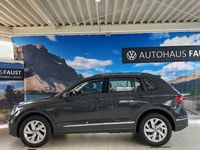 Gebraucht VW Tiguan Life 200 PS (147 kW) 2022 Silber SUV