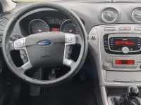Gebraucht Ford Mondeo 140 PS (102 kW) 2007 Grau Kombi