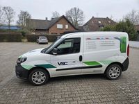 Gebraucht Fiat Doblò 95 PS (69 kW) 2018 Weiß Van / Kleinbus