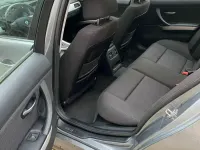 Gebraucht BMW 318 143 PS (105 kW) 2011 Grau Kombi