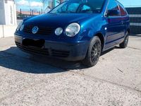 Second-hand VW Polo Basis 64 CP (47 kW) 2004 Albastru Hatchback