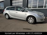 Gebraucht Opel Astra Selection 101 PS (74 kW) 2011 Silber Kombi