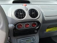 Gebraucht Renault Twingo 58 PS (42 kW) 2004 Schwarz Kleinwagen