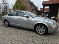 Używany Jaguar S-Type Executive 207 KM (152 kW) 2006 Srebrny Sedan/Limuzyna