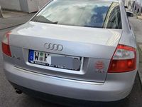 Gebraucht Audi A4 131 PS (96 kW) 2002 Silber Limousine