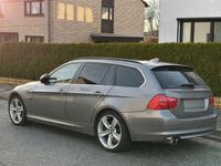 Gebraucht BMW 325 Performance 204 PS (150 kW) 2010 Grau Kombi
