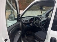 Gebraucht Opel Combo 105 PS (77 kW) 2013 Weiß Van / Kleinbus