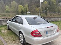 Second-hand Mercedes E500 306 CP (225 kW) 2003 Argintiu Berlinǎ