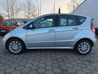 Gebraucht Mercedes A200 136 PS (100 kW) 2012 Silber Limousine