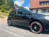 Gebraucht Fiat Punto Evo 77 PS (56 kW) 2011 Schwarz Kleinwagen