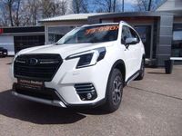 Gebraucht Subaru Forester Active 150 PS (110 kW) 2024 Crystal white pearl SUV