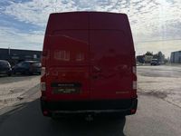 Gebraucht Renault Master 163 PS (119 kW) 2016 Hellrot Van