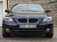 Gebraucht BMW 525 218 PS (160 kW) 2007 Blau Limousine
