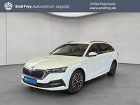 Gebraucht Skoda Octavia Clever 150 PS (110 kW) 2022 Weiß Kombi