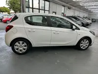 Gebraucht Opel Corsa Edition 90 PS (66 kW) 2015 Weiß Kleinwagen