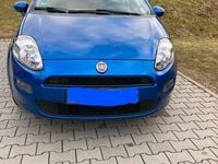 Gebraucht Fiat Punto 77 PS (56 kW) 2013 Blau Kleinwagen