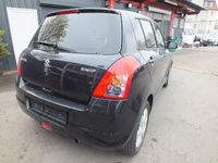 Second-hand Suzuki Swift 92 CP (67 kW) 2010 Negru Hatchback