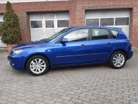 Używany Mazda 3 105 KM (77 kW) 2008 Niebieski Sedan/Limuzyna