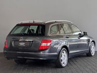 Gebraucht Mercedes C250 204 PS (150 kW) 2010 Grau Kombi