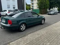 Gebraucht VW Passat 125 PS (91 kW) 1998 Grün Limousine