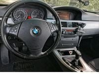 Gebraucht BMW 320 150 PS (110 kW) 2007 Schwarz Kombi