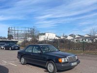 Gebraucht Mercedes E200 1987 Grau Limousine