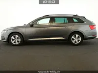 Gebraucht Skoda Superb Ambition 150 PS (110 kW) 2023 Grau Kombi