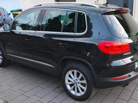 Gebraucht VW Tiguan Style 140 PS (102 kW) 2012 Schwarz SUV
