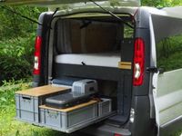 Gebraucht Renault Trafic 101 PS (74 kW) 2006 Weiß Van / Kleinbus