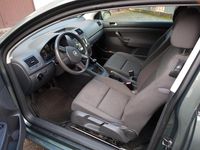 Gebraucht VW Golf V 102 PS (75 kW) 2004 Grün Kleinwagen