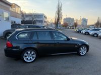 Gebraucht BMW 325 218 PS (160 kW) 2010 Schwarz Kombi