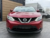 Gebraucht Nissan Qashqai Acenta 116 PS (85 kW) 2017 Rot SUV